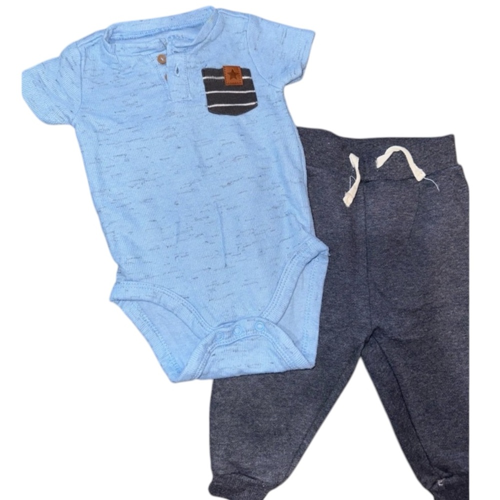Baby’s Rene Rofe outfit
